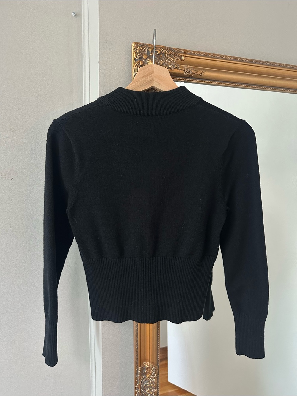 Vintage Sioni Black Pearl-Button Knit Cardigan sweater - Picture 4 of 4